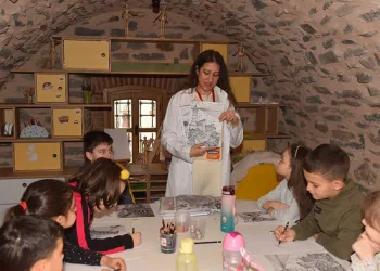 Molla Yegân’da ders zili çaldı