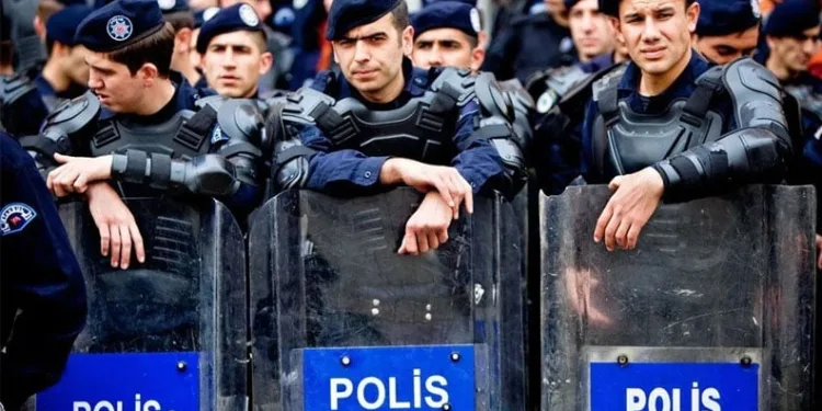 Ankara ve İzmir’de de yasak