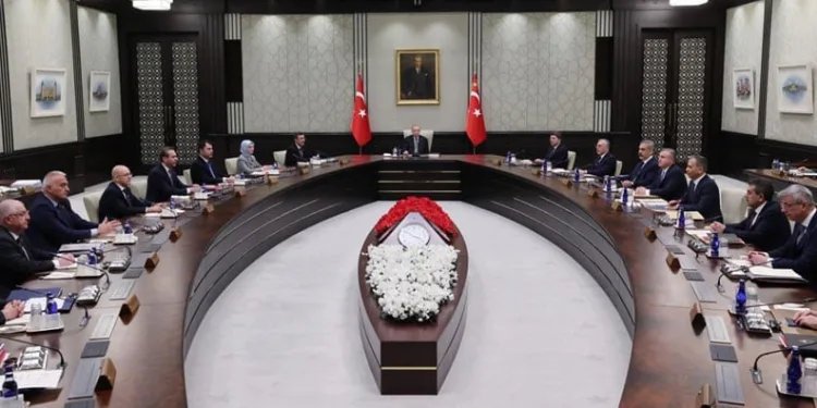 Kabine bugün toplanıyor