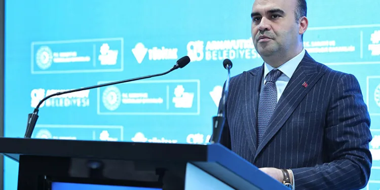 “Teknoloji üreten, güçlü Türkiye’yi inşa ettik”