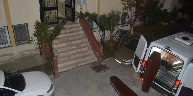 Samsun’da 3’üncü kattan düşen şahıs hayatını kaybetti