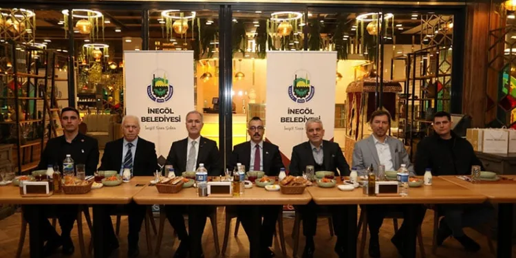 İnegöl’de birlik beraberlik sofrası kuruldu