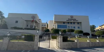 Marmaris’te tefecilik operasyonu 8 gözaltı