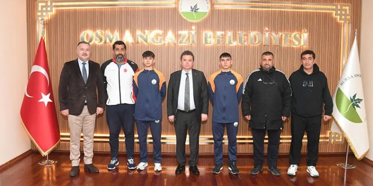 Erkan Aydın, milli sporcuları Dünya Şampiyonası’na uğurladı