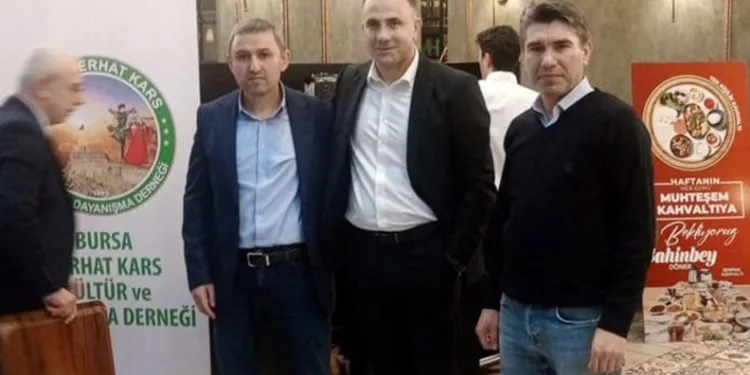 Serhat Kars Kültür ve Dayanışma Derneği iftarda bir araya geldi