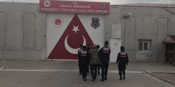 Edremit’te uyuşturucu operasyonu: 2 tutuklama