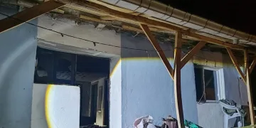 Benzin dökülen soba faciaya neden oldu: 1 ölü, 4 yaralı