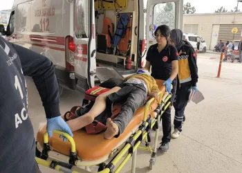 İzmir’de uyuşturucu operasyonu: 2 tutuklama