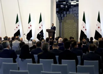Saç tıraşını son güne bırakanlar bayrama berber dükkanlarında girdi