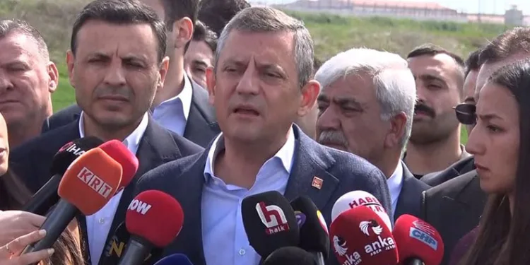 CHP Genel Başkanı Özel’den Marmara Cezaevi’ne bayram ziyareti