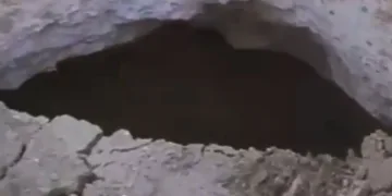 Aksaray’da obruk paniği