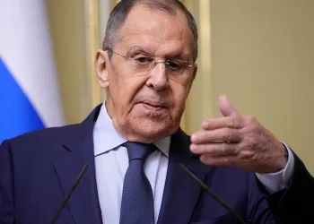 ”Macron Rusya’yı Tehdit Ediyor”