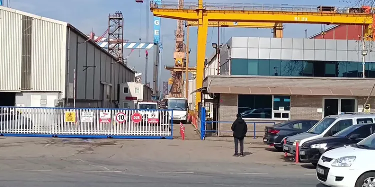 Tuzla Tersanede patlama: 1 yaralı