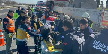Otoyoldaki korkunç kazada ölü sayısı 2’ye yükseldi
