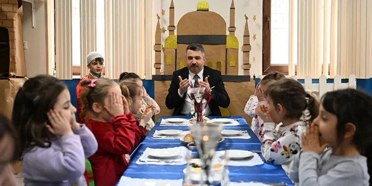 Yıldırım’da çocuklar için iftar vakti