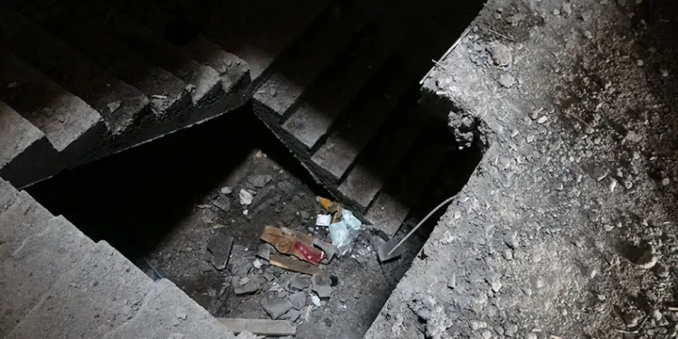 4’üncü kattan merdiven boşluğuna düşen işçi hayatını kaybetti