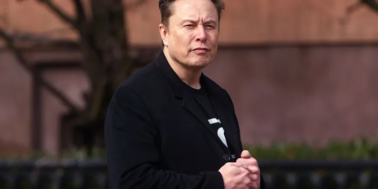 Elon Musk’tan Polonya’ya sert çıkış