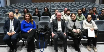 Mimar öğrenciler Karacabey Belediyesi binasını tasarlayacak
