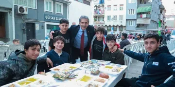 İftarlık pideler Gemlik Belediyesi’nden