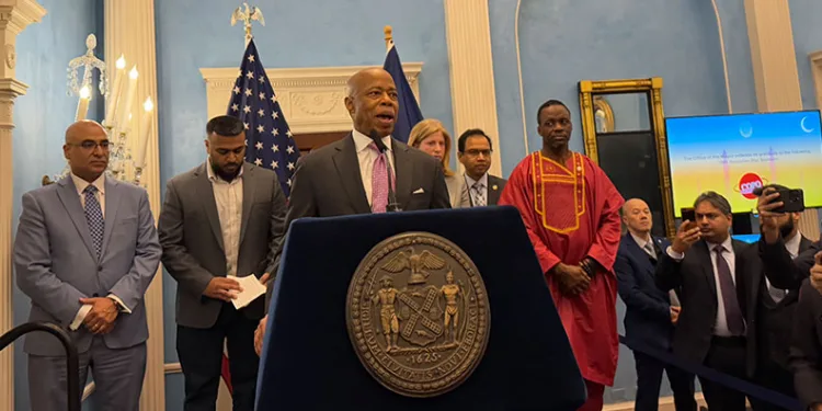 New York Belediye Başkanından geleneksel iftar daveti