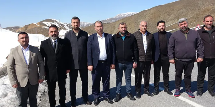 “Yarınları karartmak isteyenlere geçit yok”