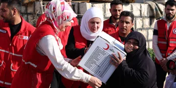 Kızılay’dan İdlib’de engelli kampında yaşayanlara yardım