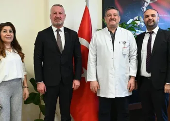 Karabatı’dan 14 Mart Tıp Bayramı’nda anlamlı ziyaret