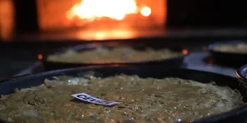 İftar ve sahur sofralarının vazgeçilmezi: ‘Tahinli pide’