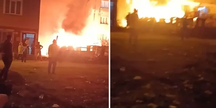 Bursa’da boş baraka alevlere teslim oldu
