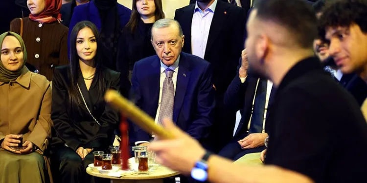 Erdoğan Gençlerle İstanbul’da Buluştu