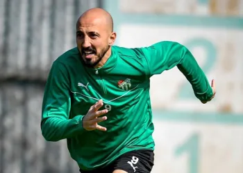 Ahmet İlhan Özek, Kırşehir FSK maçında yok