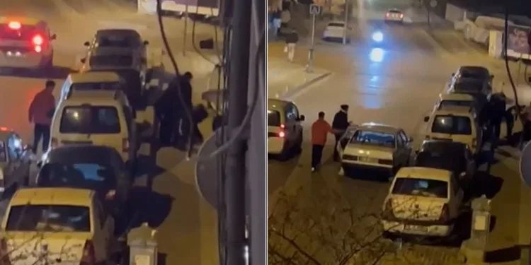Bursa’da aralarına aldığı kişiyi böyle darp ettiler