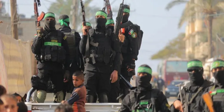Hamas: İsrail Ateşkesi Bitirdi