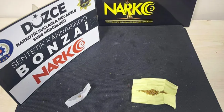 Düzce’de polisten uyuşturucu operasyonu