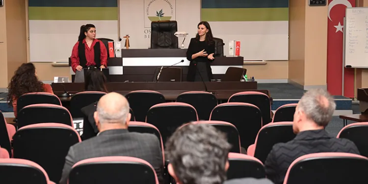 Osmangazi Belediyesi’nden yöneticilere eşitlik eğitimi