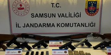 Samsun’da jandarmadan kaçak silah operasyonu