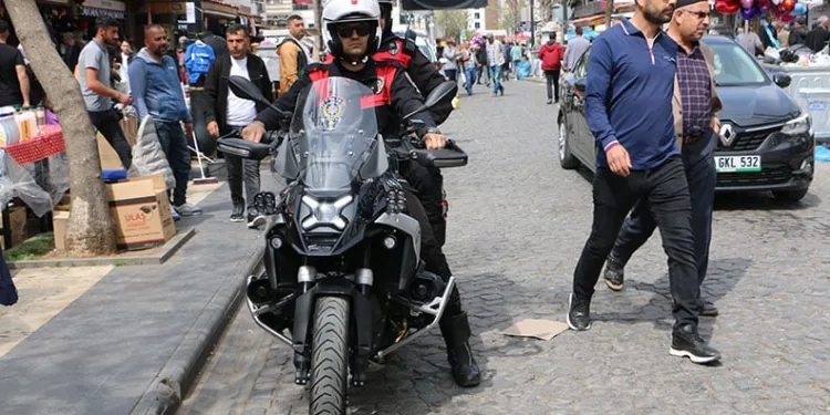 İzmir’de uyuşturucu operasyonu: 2 tutuklama