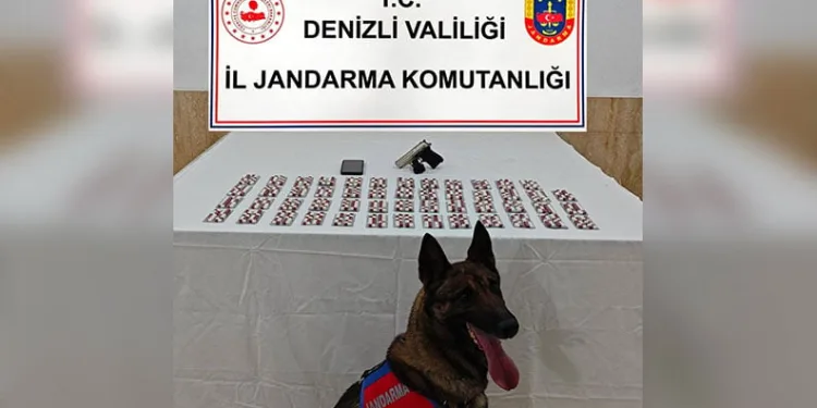 İzmir’de taksiciyi gasbeden şahıs otel odasında yakalandı