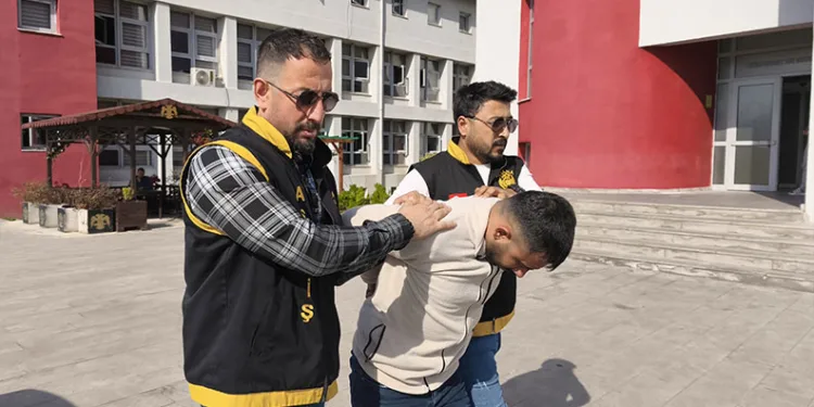 Adana’da torbacı operasyonu: 6 tutuklama