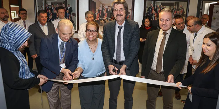 BUÜ Hastanesine yeni laboratuvar