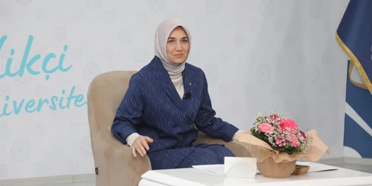 Afyonkarahisar Valisi Doç. Dr. Kübra Güran Yiğitbaşı BTÜ’nün konuğu oldu