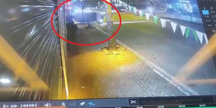 Bursa’da ışık ihlali yapan araç taklalar atarak durabildi