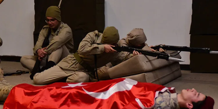 Yenişehirliler İstiklal Marşı’nı yaşadı