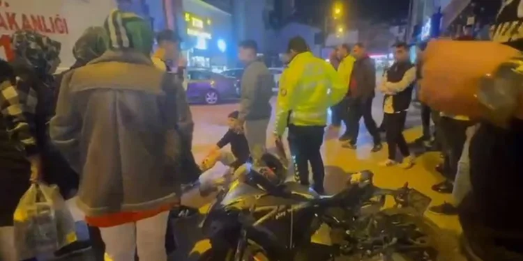 Bursa’da ehliyetsiz sürücü polisten kaçarken hastanelik oldu