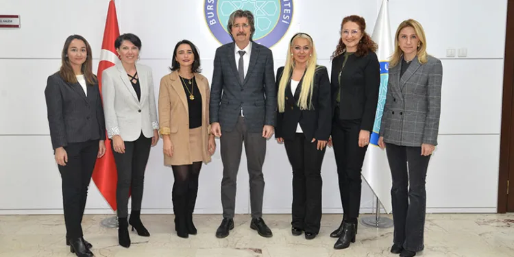 BUÜ, Erasmus+ Projesi ile öncü rol üstleniyor