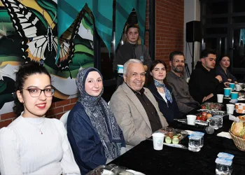 Şadi Özdemir üniversite öğrencileriyle sahurda buluştu