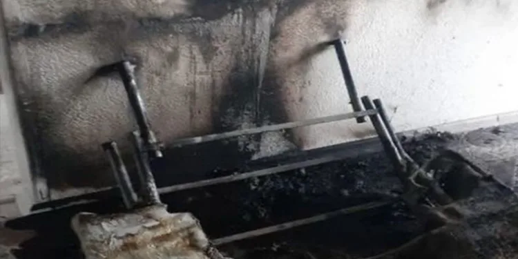 Sobadan çıkan yangın evde zarara neden oldu