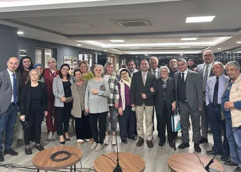 Huzurevi sakinleri sağlıklı yaş almanın yollarını öğrendi