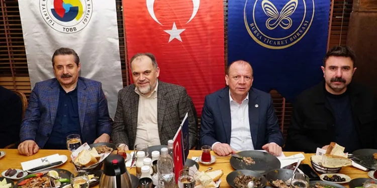 BTB’nin sahur programına kent protokolü katıldı