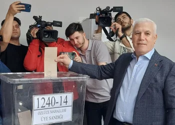 Bursaspor puan farkını tekrar açtı
